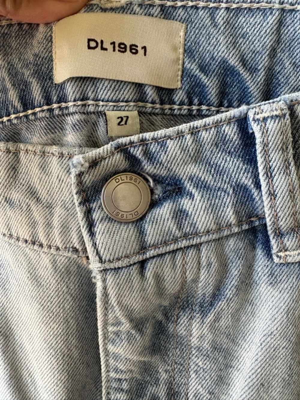DL1961 Taylor High Rise Barrel Jeans - Picture 4 of 7